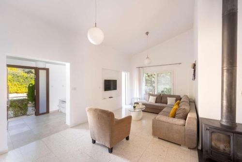 Villa Lime Coral