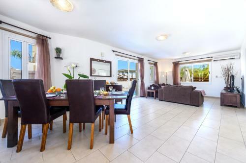 Villa Gelaso Crystal Lagoon Pernera, Protaras