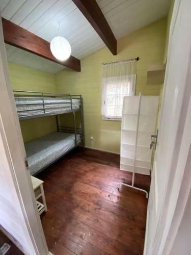 Encantadora Caba�a De Madera