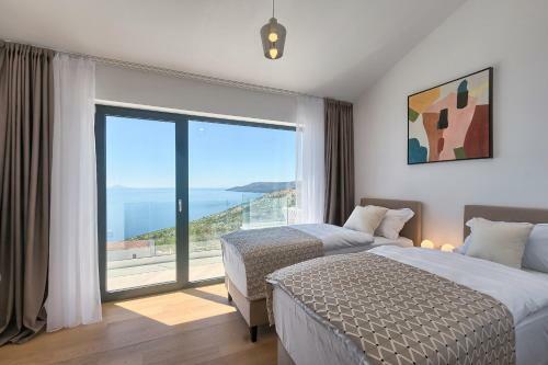 Brand New Villa Ultima