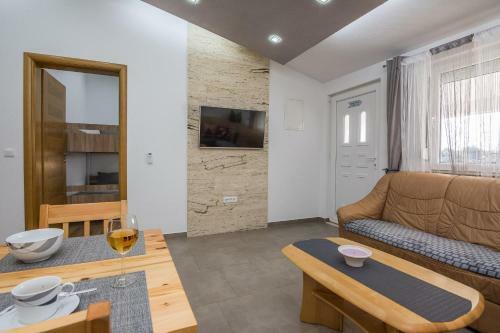 Apartment Rafac