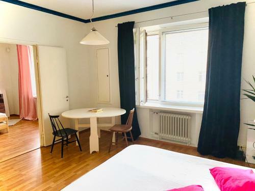 Apartamento Respectful And Peaceful With Two Bedrooms