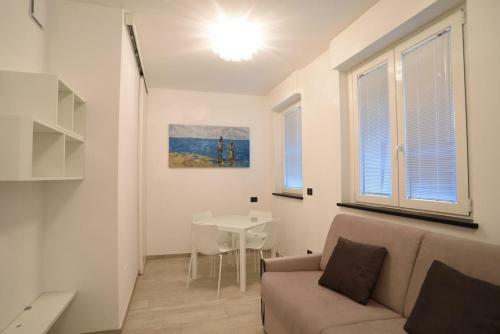 Apartamento Monolocale Deluxe Con Box E Piscina - Poggio Fiorito