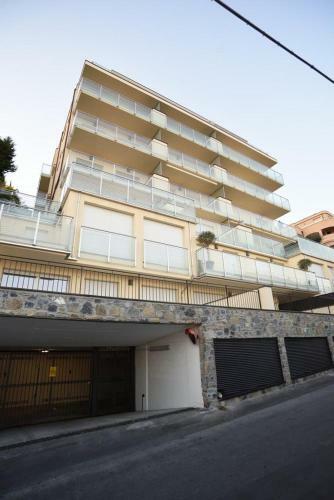 Apartamento Monolocale Deluxe Con Box E Piscina - Poggio Fiorito