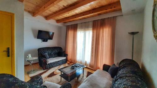 Villa Lux