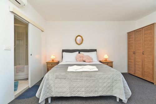 Hostal Rooms Bale 2150
