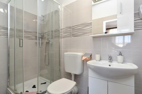 Hostal Rooms Bale 2150