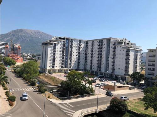 M & A Apartment Bar A 29