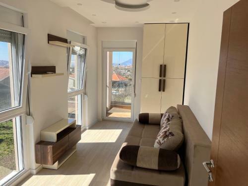 Elko Lux Apartments