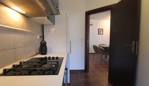 3 Br Apartment In Boka Gardens Complex