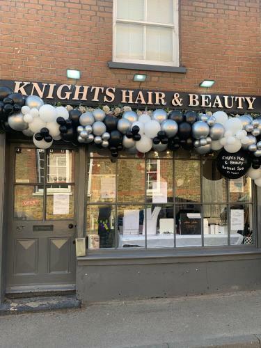 Bed & Breakfast Knights Retreat Spa