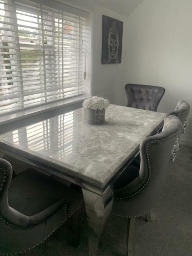 Bed & Breakfast Knights Retreat Spa