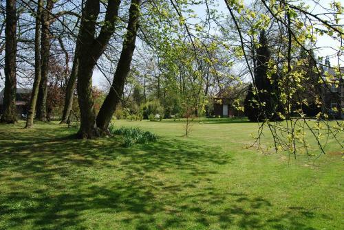 Bed & Breakfast Le Ch�teau Des Ormes