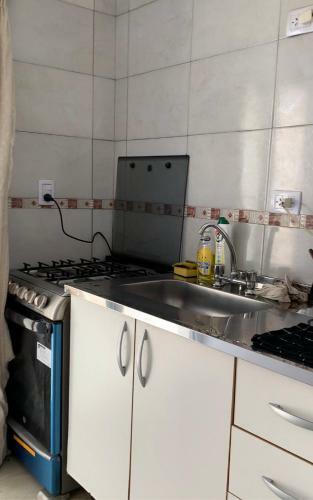 Apartamento Monoambiente A 6 Cuadras de La Peatonal Con Cochera
