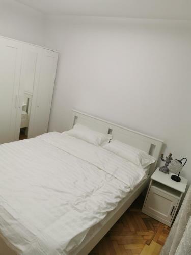Apartamento Flora Residence Parliament