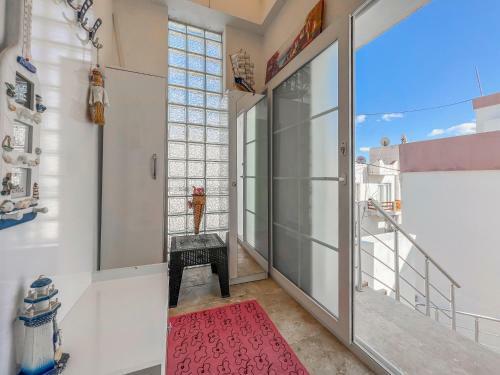 Apartamento Spacious 2 Br House With A View In Konac?k