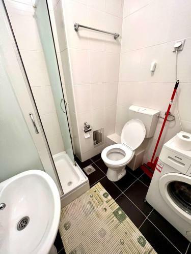 Apartamento Garsonjera Sa Parkingom U Centru