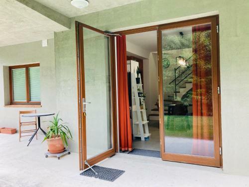 Family House Apartma