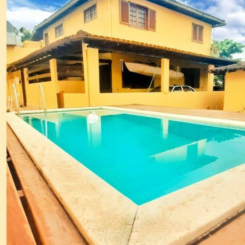 Hostal Casa Amarela Guest House