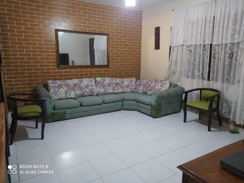 Hostal Casa Amarela Guest House
