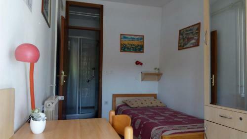 Hotel Accomodation Pertout