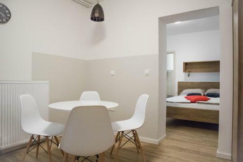 Jantar Apartmaji