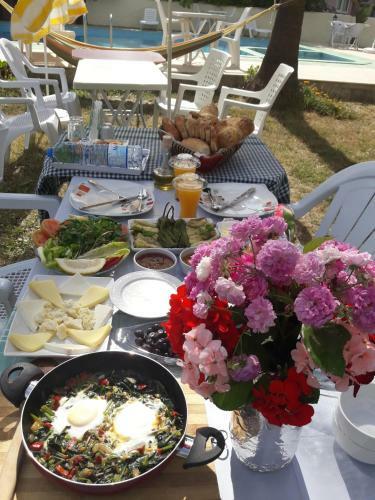 Erasmus Apart Hotel