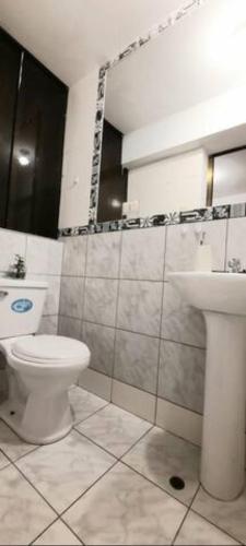 Hostal Sumaq Inti Habitaci�n Privada Con Ba�o Privado