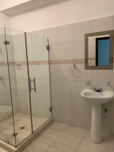 Hotel La Estaci�n Tucacas