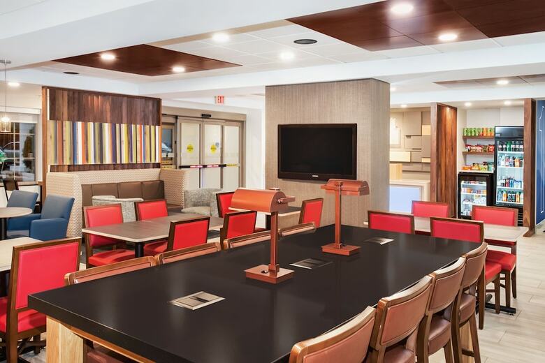 Hotel Holiday Inn Express Haskell-wayne Area