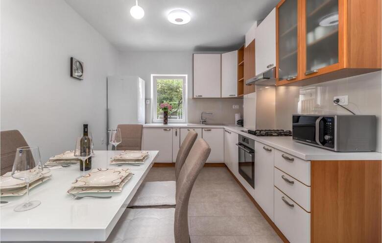 Apartment Tribalj 51