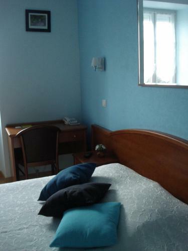 Hotel Logis H�tel Des Grottes