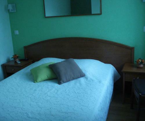 Hotel Logis H�tel Des Grottes