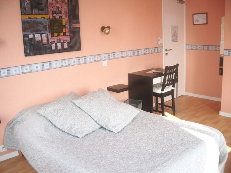 Hotel Le Gue De Genes