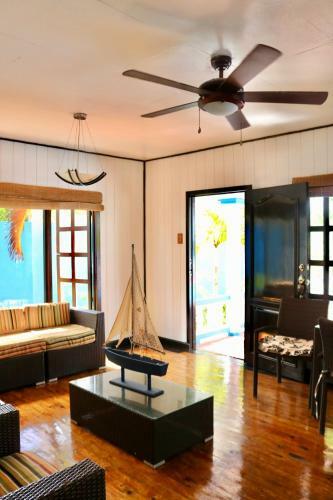 Ocean Blue Hotel B&B