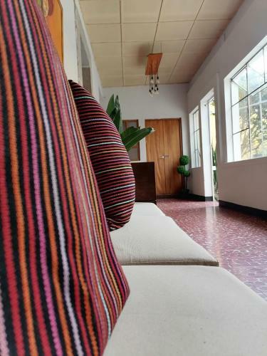Hostal Hotel Much�