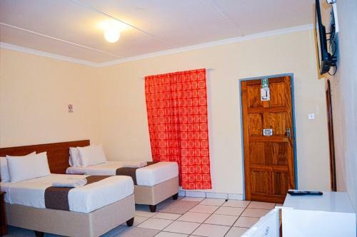 Hostal Qhwigaba Guest Lodge