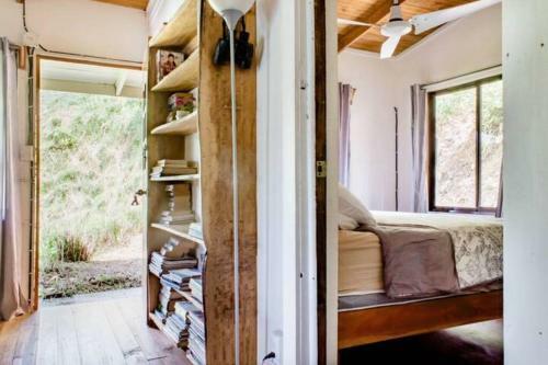 Bamboo River House And Hotel