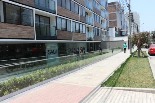 Cayma Apart's V