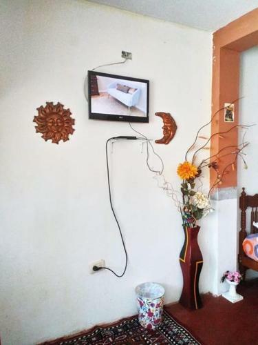 Hostal Inti Hostel Airport