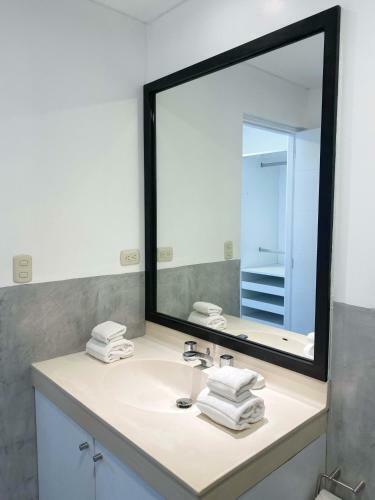 Apartamento Sunny 1br With Terrace In Miraflores