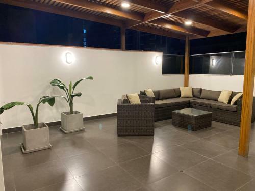 Apartamento Refined 3br Duplex With Rooftop Terrace
