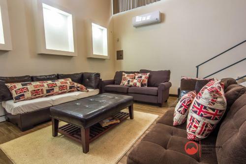 Majestic Arenal House - Private Pool, Wifi, A / C
