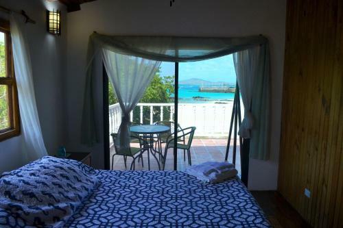 Bed & Breakfast The Isabela Beach House