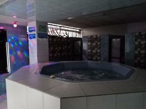 Hostal Sauna Water Palace