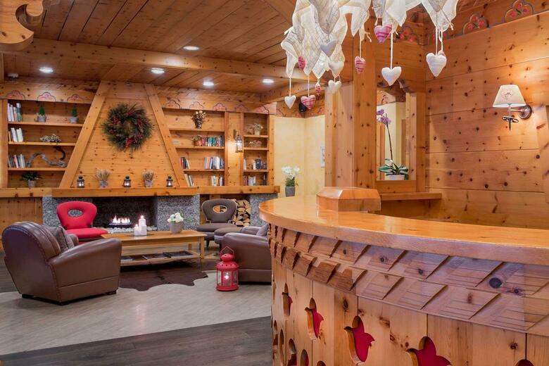 Hotel Edelweiss Manotel