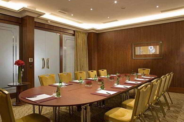 Hotel Le Warwick