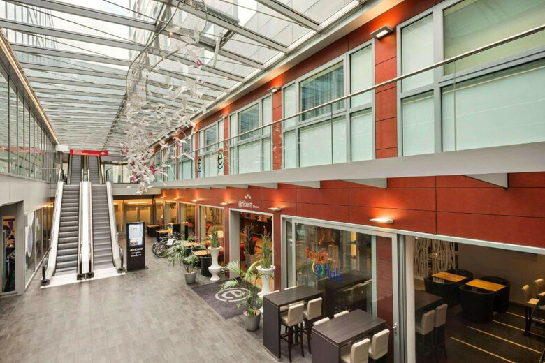 Hotel Ramada Encore By Wyndham Geneva