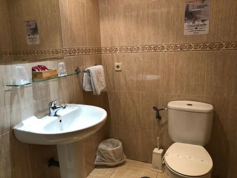 Hostal 82