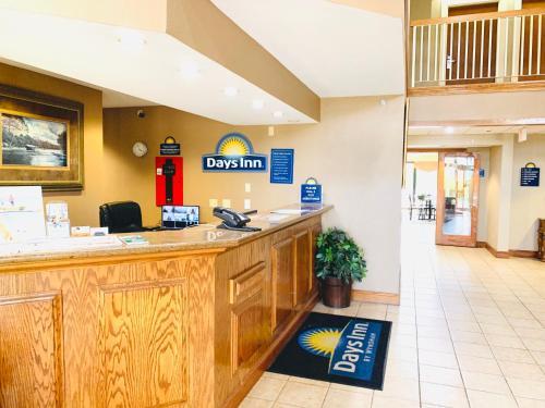 Hotel Chateau Inn & Suites Cuba Missouri